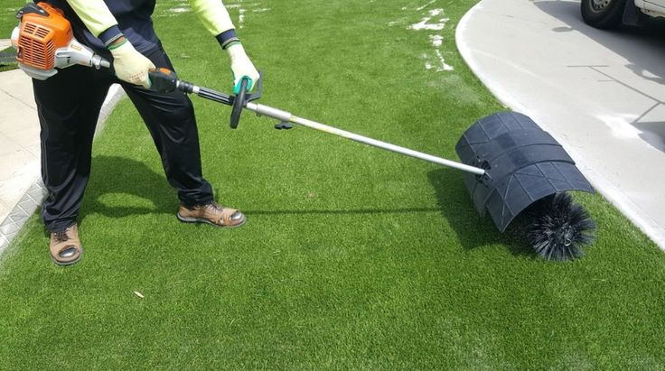 Artificial Grass Cleaning Dubai
